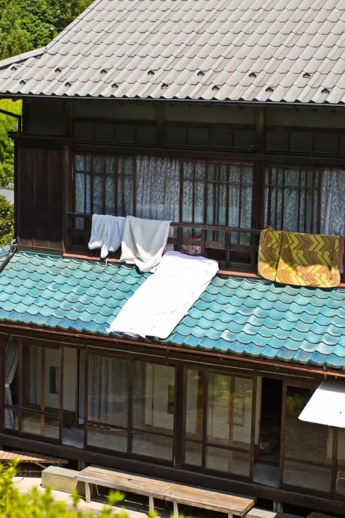 毛布を干している写真